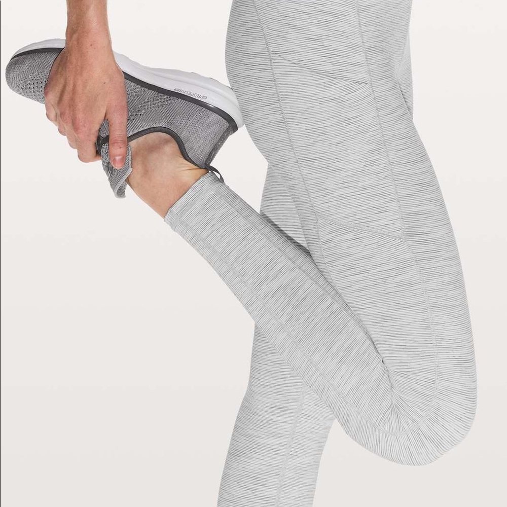 lululemon Speed Up Tight 28”